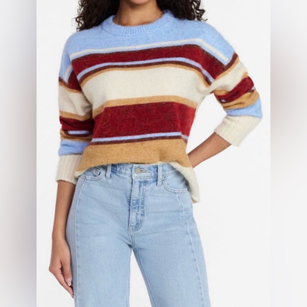 Time and Tru NWT Fuzzy Striped Crewneck Sweater | Blue Burgundy Cream Medium